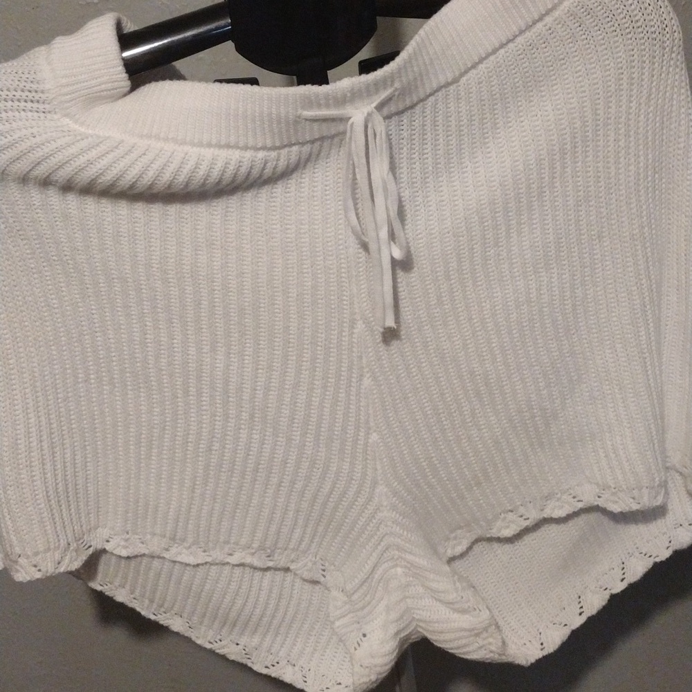 Wild Fable White Knit High Rise Sweater Shorts XL NWT Scalloped Lace Lounge - Picture 2 of 6